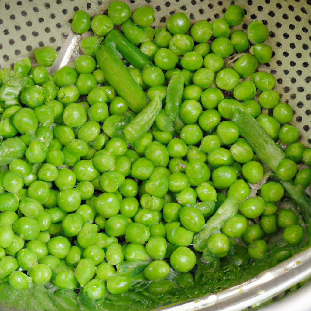 Cleaning and preparing fresh peas before freezing is important