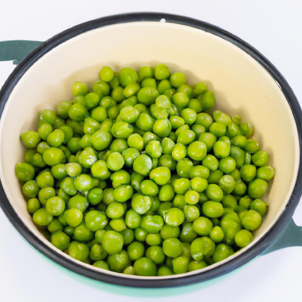A plate of low-histamine diet with peas